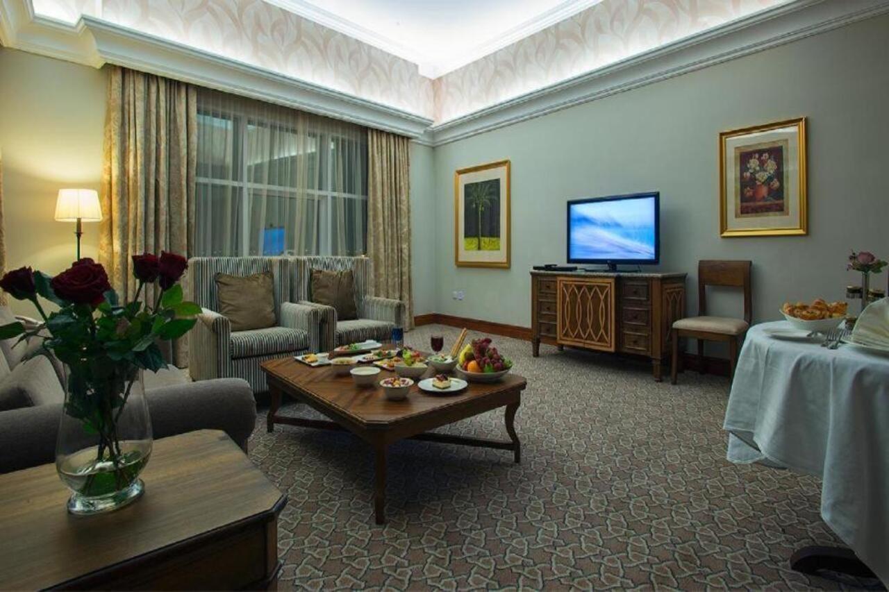 Ayla Hotel El Ayn Dış mekan fotoğraf