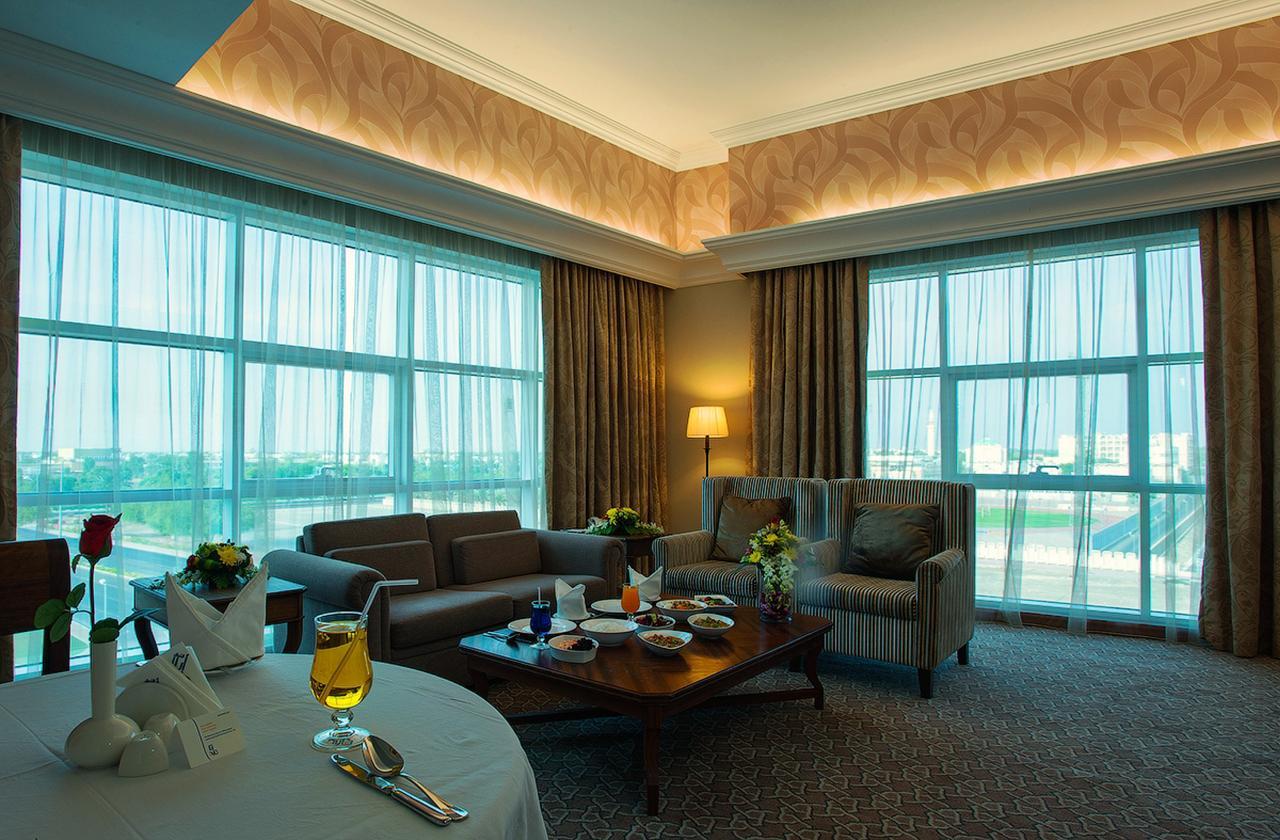 Ayla Hotel El Ayn Dış mekan fotoğraf
